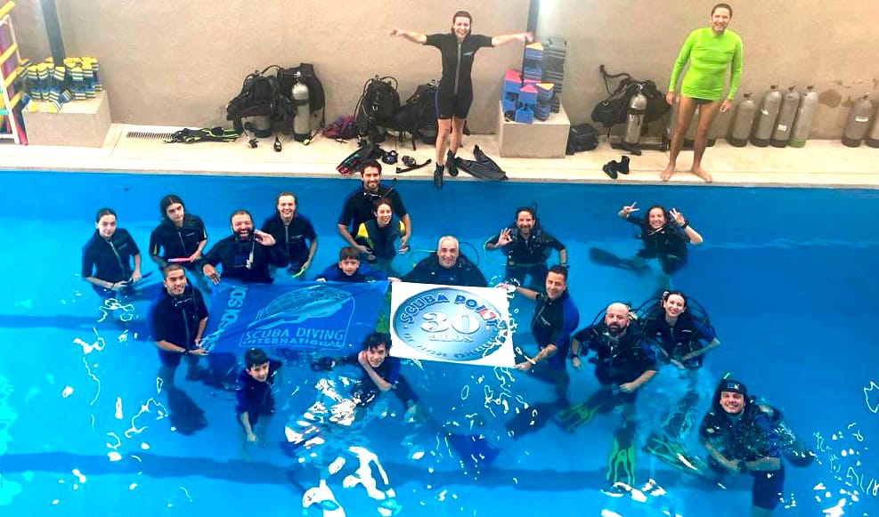 Treinamento na piscina Scuba Point 2